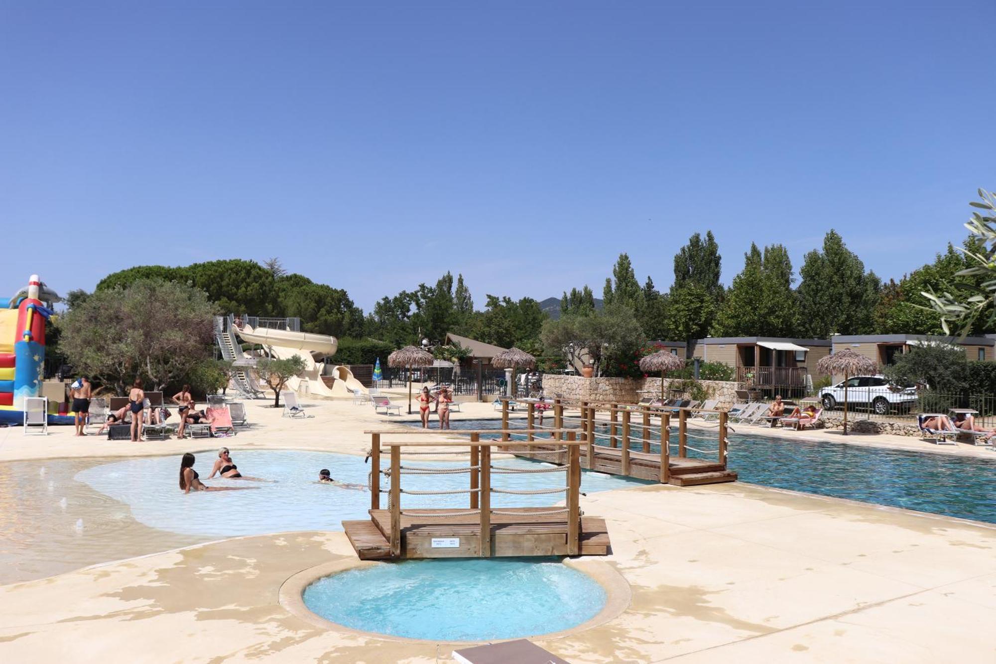 Camping International D'Aups Eksteriør bilde